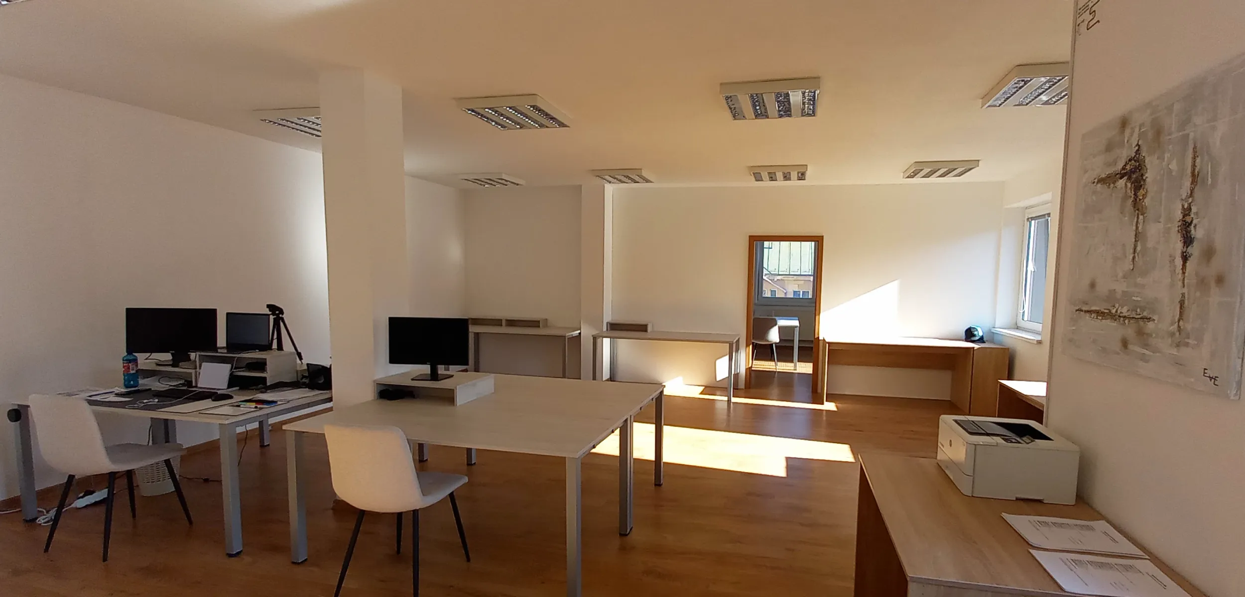 Interiér, pracovný priestor - Coworking HUBB