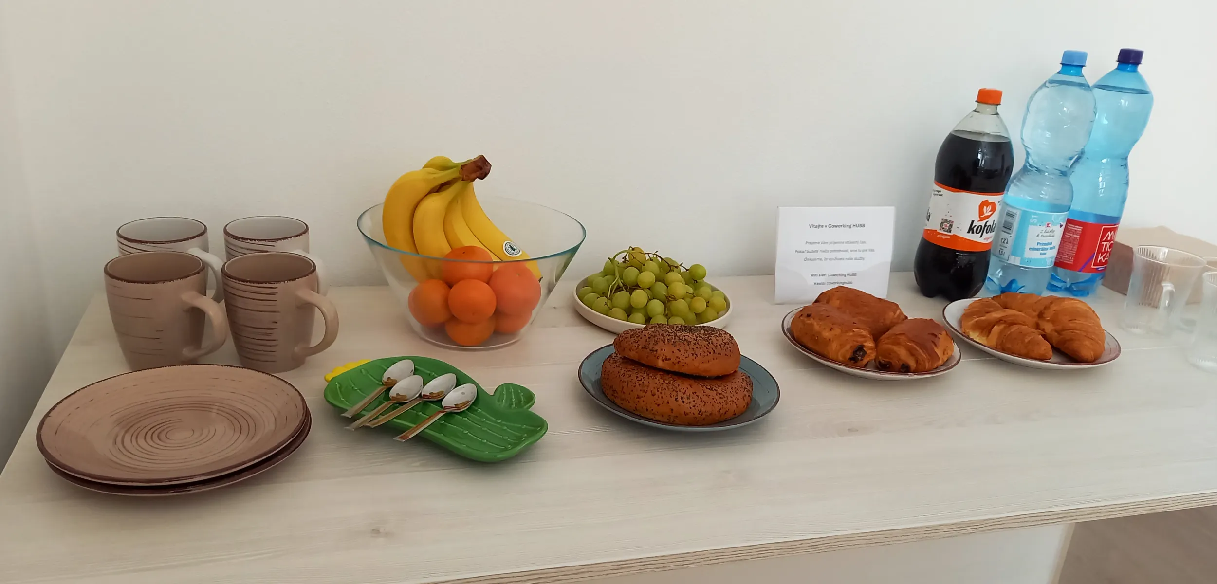 Občerstvenie, zasadacia miestnosť - Coworking HUBB